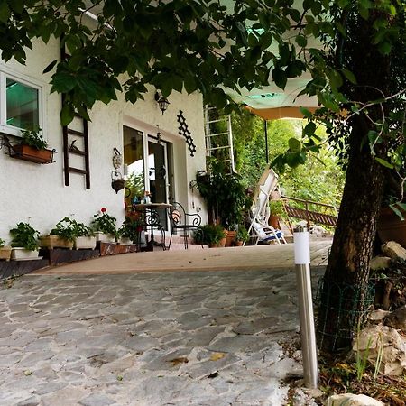 Su Da Noi Bed & Breakfast San Dorligo della Valle Ngoại thất bức ảnh